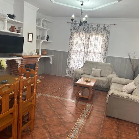 Chalet Casa Pepi Puntalejos *